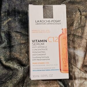 La Roche Posay Vitamin C12 Serum - White and Orange